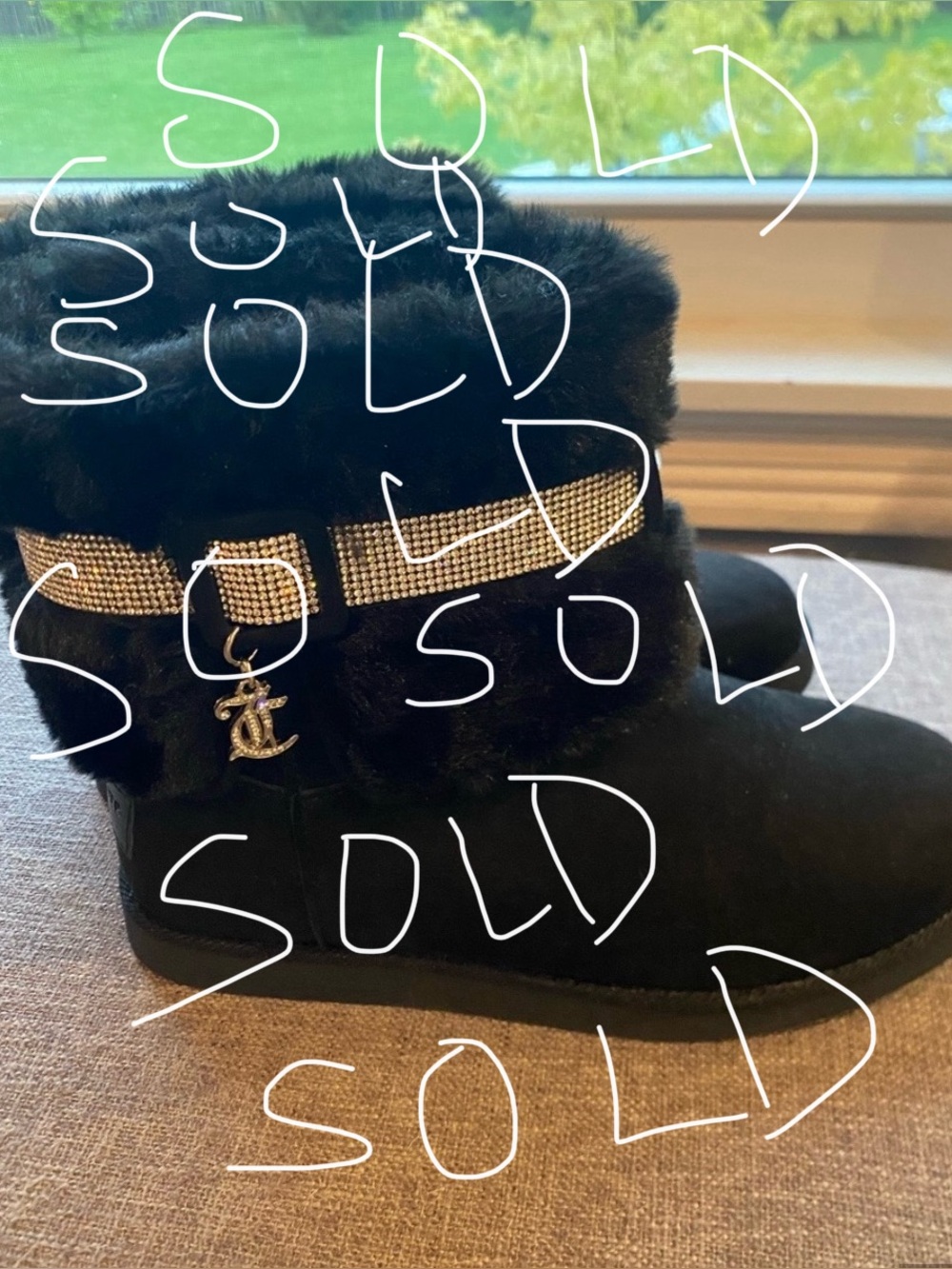 SOLD do not buy Juicy Couture Black Faux Fur Ankle Boots wRhinestone Strap Sz 6